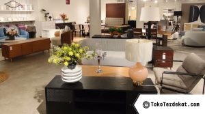 Toko Furniture di Surabaya